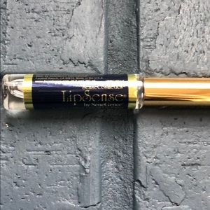 Lipsense
